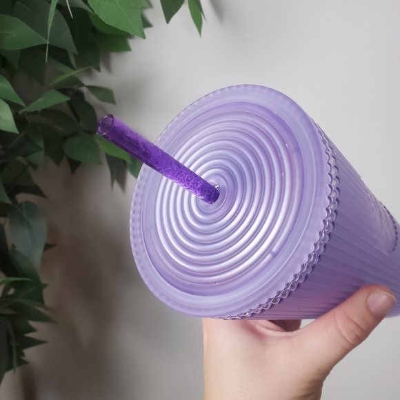 Starbucks Iridescent Lilac Lavender Purple Venti 2023 Cup - Picture 4 of 8